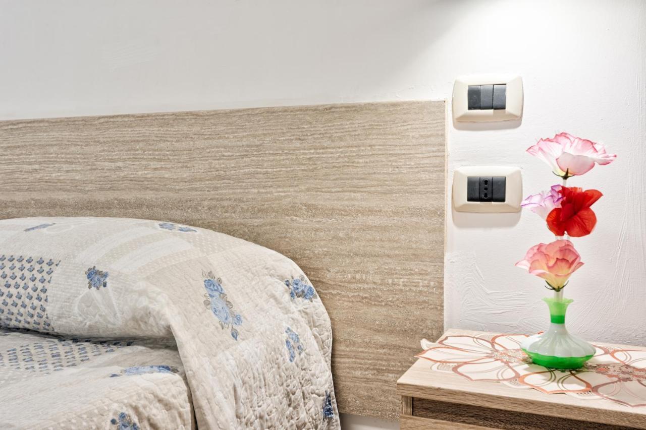 ホテル Venice Pink House マルゲーラ エクステリア 写真